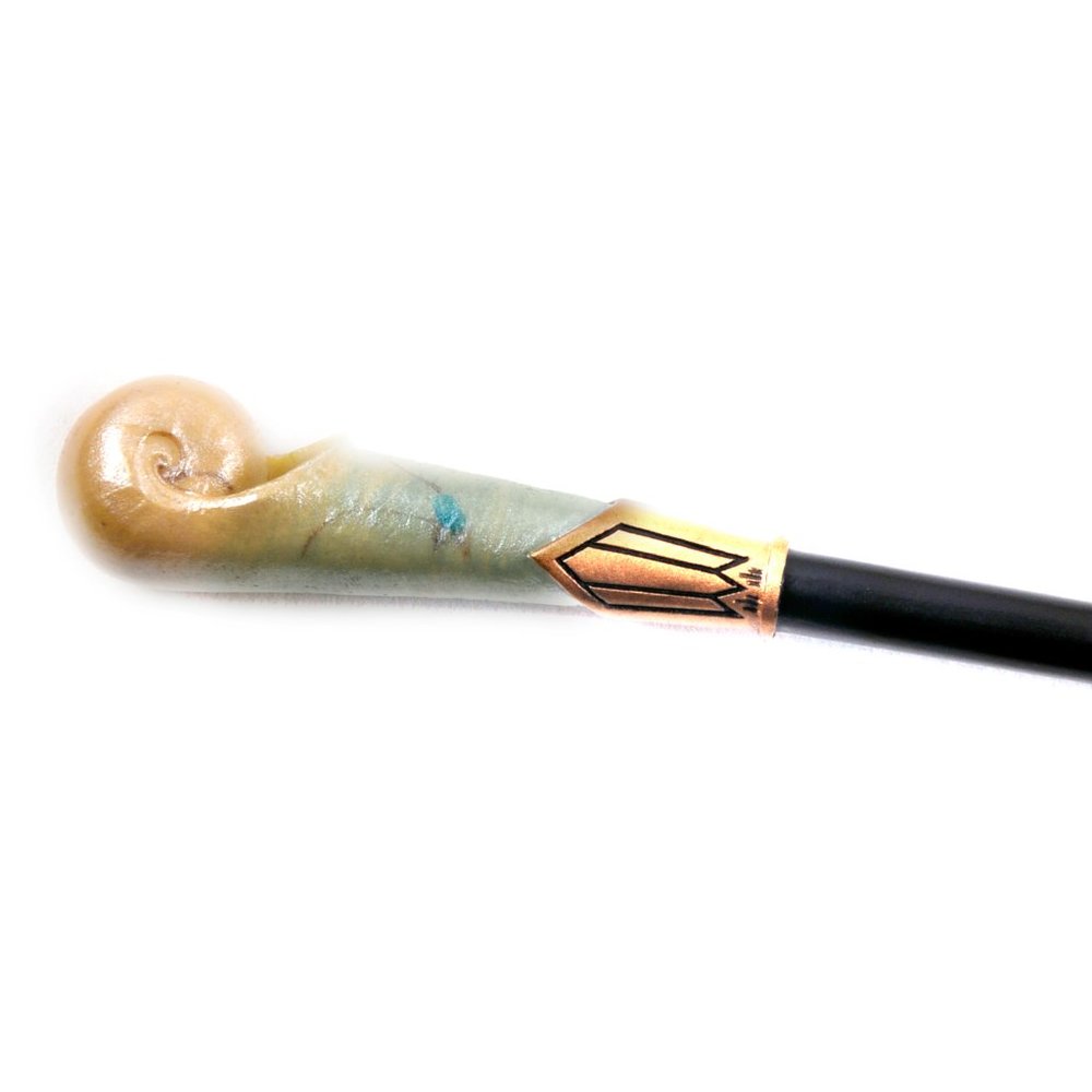 Beautiful Queenie Goldstein wand NIB